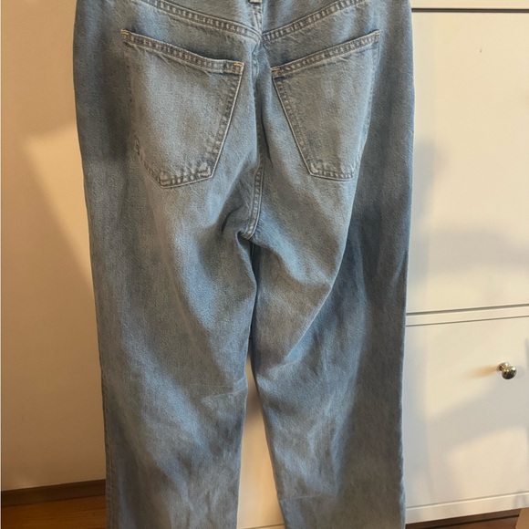 Aritzia 90’s soft low rise baggy denim forum - Picture 5 of 5